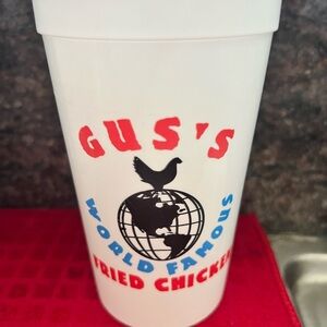 Gus's World Famous Fried Chicken Cup